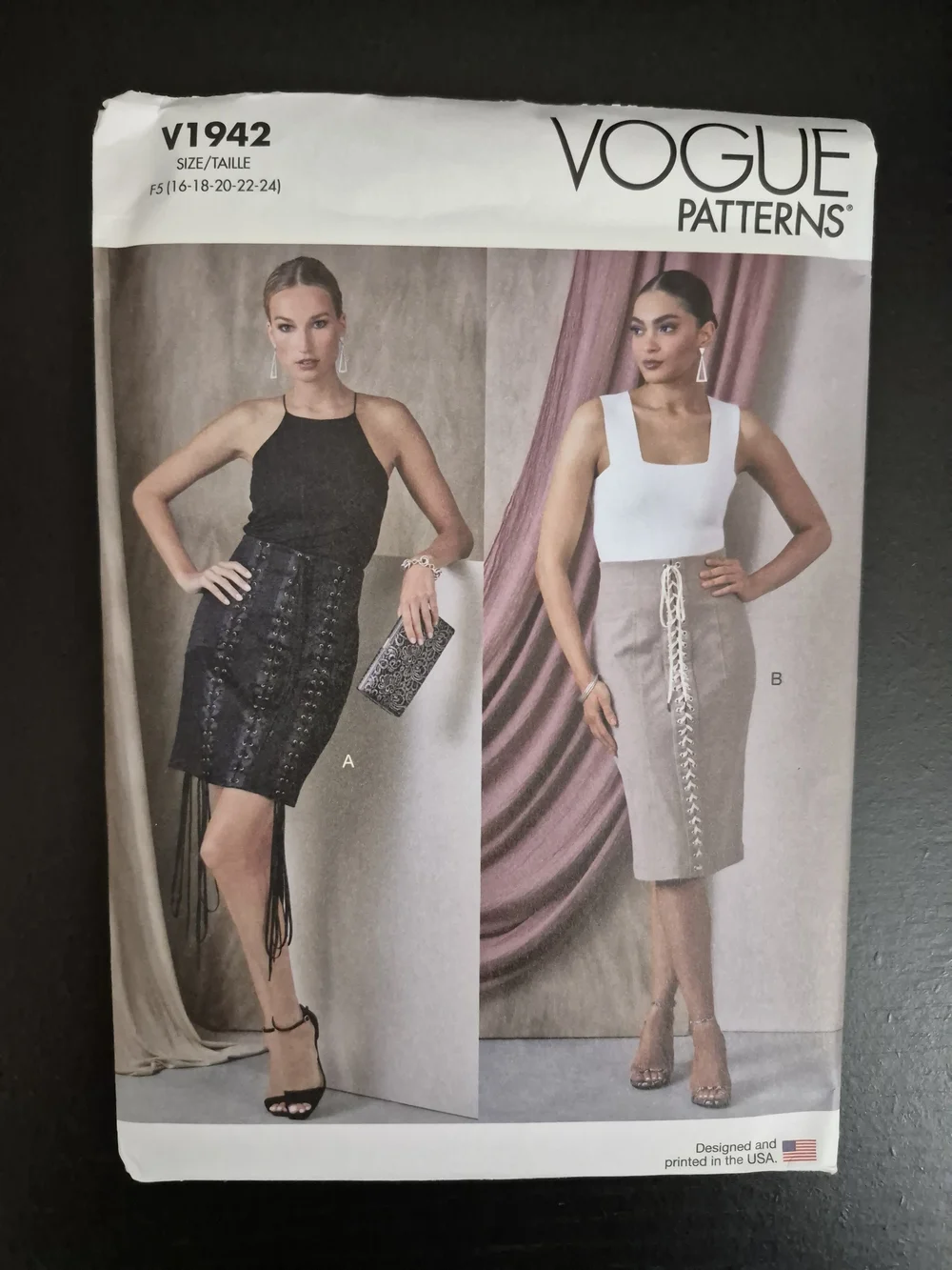 Vogue Pattern V1942 *UNCUT*